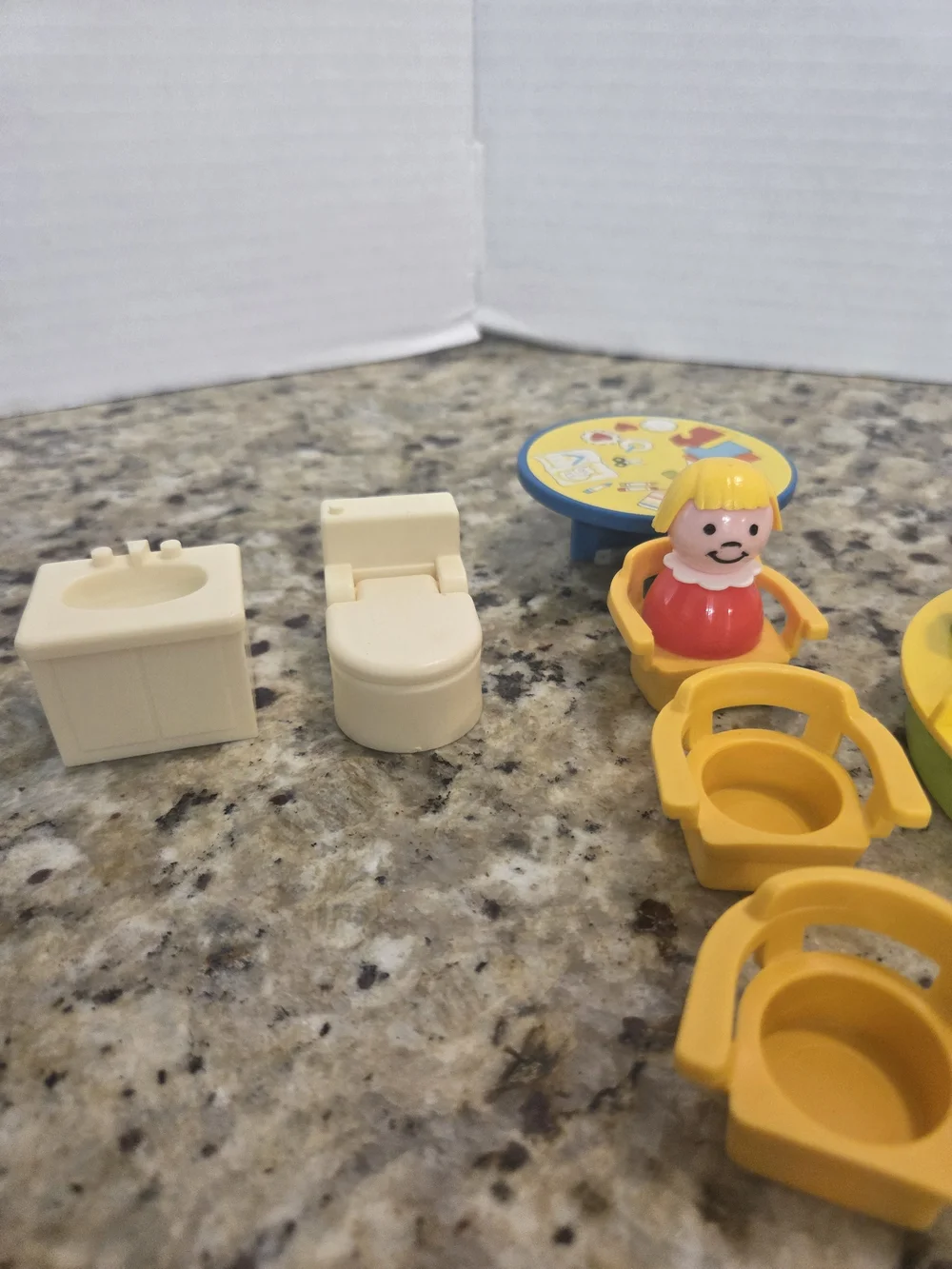 Vintage Fisher Price Little People 929 Play Family School Playground Slide Kids